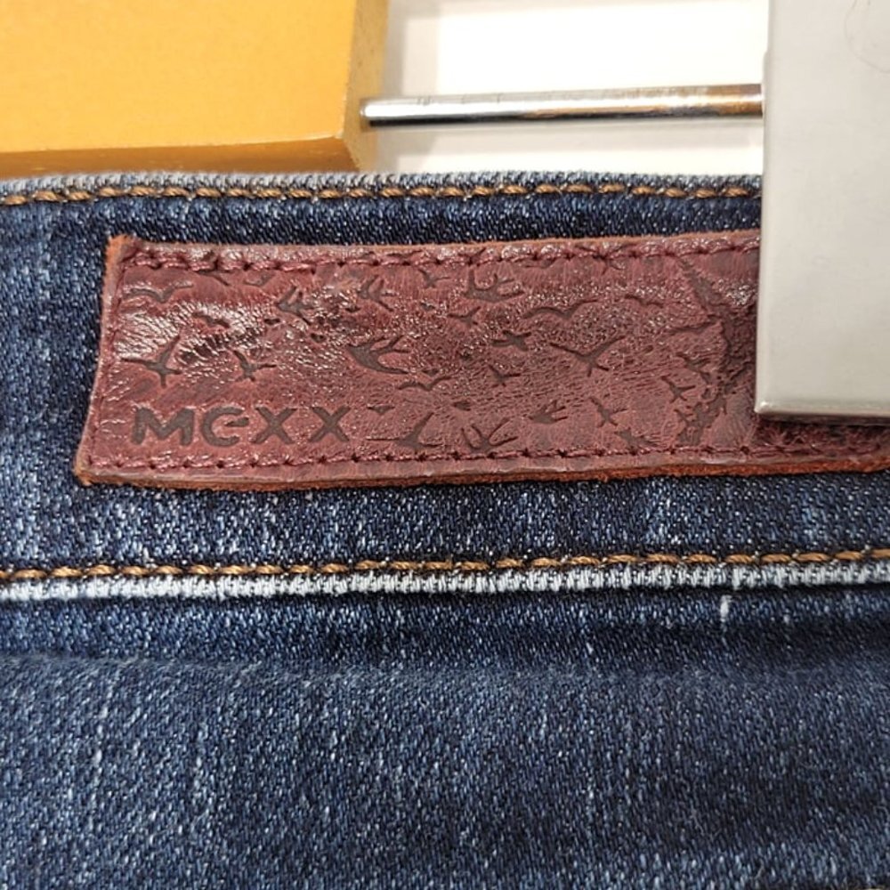 Mexx Y2K Women's Classic Blue Jean Dark Wash Denim 98% Cotton Mini Skirt W36 - Picture 4 of 13